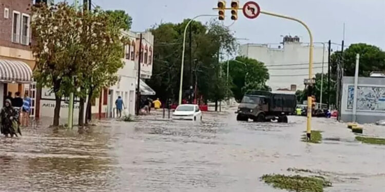 Arjantin'de şiddetli yağış; 13 ölü