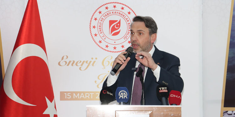 Türk petrol ve doğal gaz aramacılığında yeni bir sayfa açıyoruz