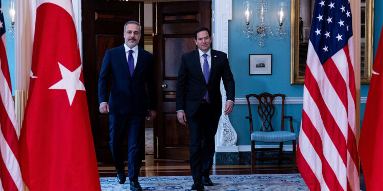 Hakan Fidan Marco Rubio ile bir araya geldi