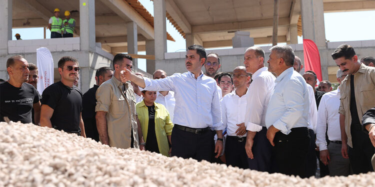 Şehirlerimizi tüm afetlere karşı dirençli hale getirene kadar durmayacağız