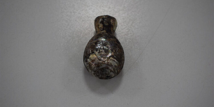 Batman'da 1600 yıllık gözyaşı şişesi bulundu