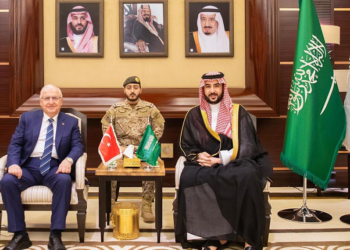 Bakan Güler, Suudi Arabistan Savunma Bakanı ile görüştü