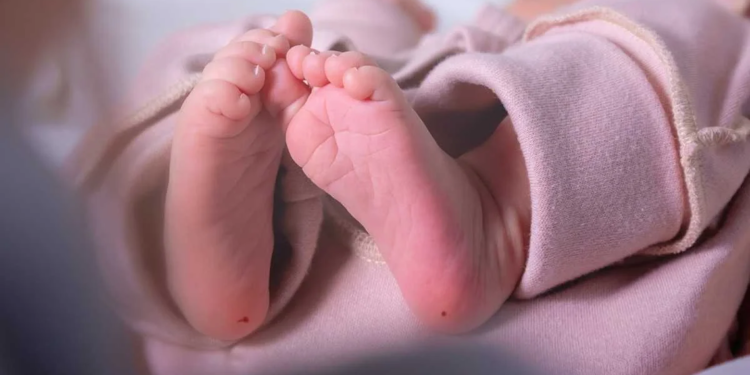 Bebeğinin topuk kanını aldırmayan babaya idari para cezası talebi