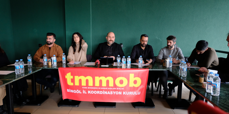 Bingöl kent merkezindeki riskli yapıların yüzde 90'ı yıkıldı