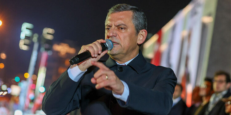 Yıllardır saray rejiminin şiddeti ile mücadele ediyoruz