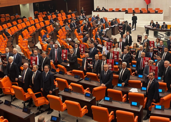 CHP'li vekiller İmamoğlu'nun tutuklanmasına tepki gösterdi
