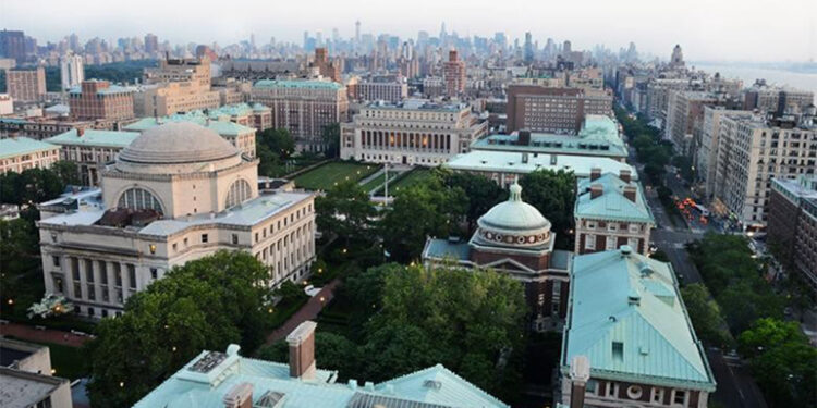 Columbia Üniversitesi'nde öğrenciler eyleme başladı
