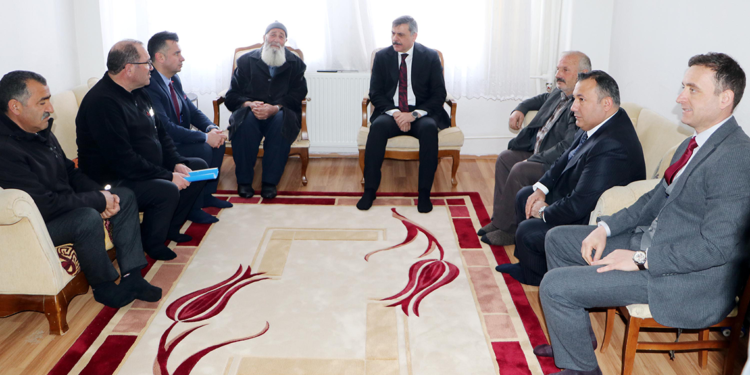 Çığda yaşamını yitiren 2 kişinin ailelerine AFAD’dan yardım