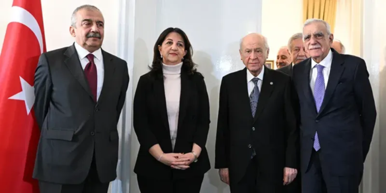 DEM Parti, MHP'yi ziyaret edecek