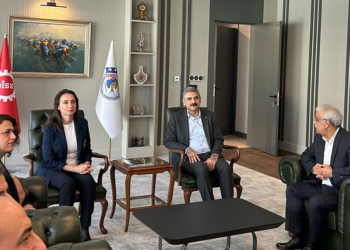 DEM Parti heyetinden DİSK'e ziyaret