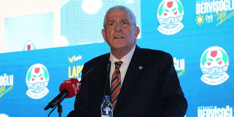 Ülkeyi yönettiğini zannedenlere sesleniyorum, adaletle hükmedin