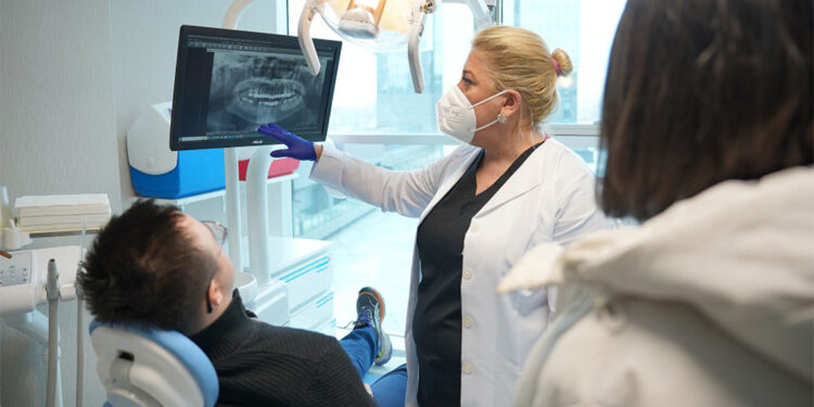 Down sendromlulara ağız ve diş bakımı