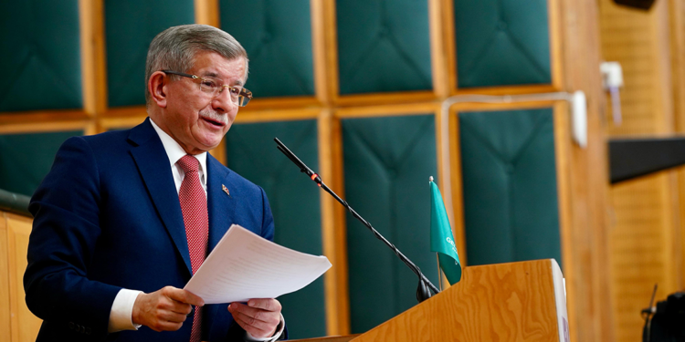 Diploma savaşlarının yapılıyor olması büyük rezalettir