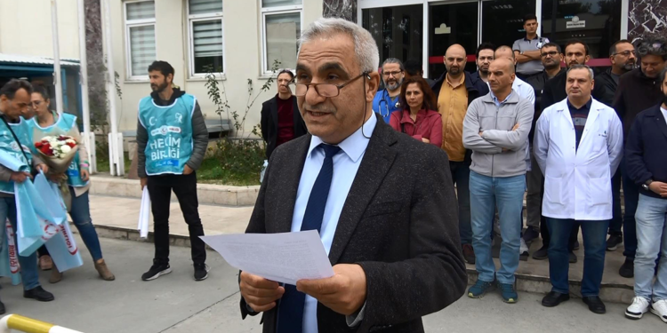 Doktora darp sonrası hastanede iş bırakma eylemi