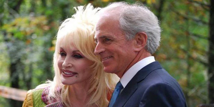 Dolly Parton'ın eşi Carl Dean hayatını kaybetti