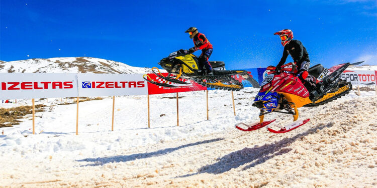 Dünya Kar Motosikleti Şampiyonası'nda finalistler belli oldu