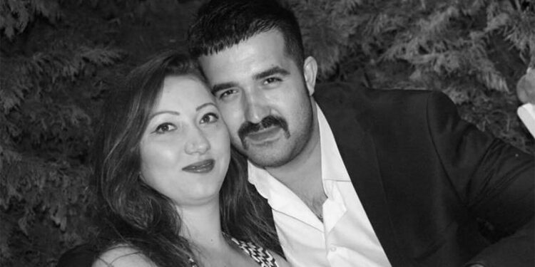 Torunumun gözü önünde defalarca bıçaklamış