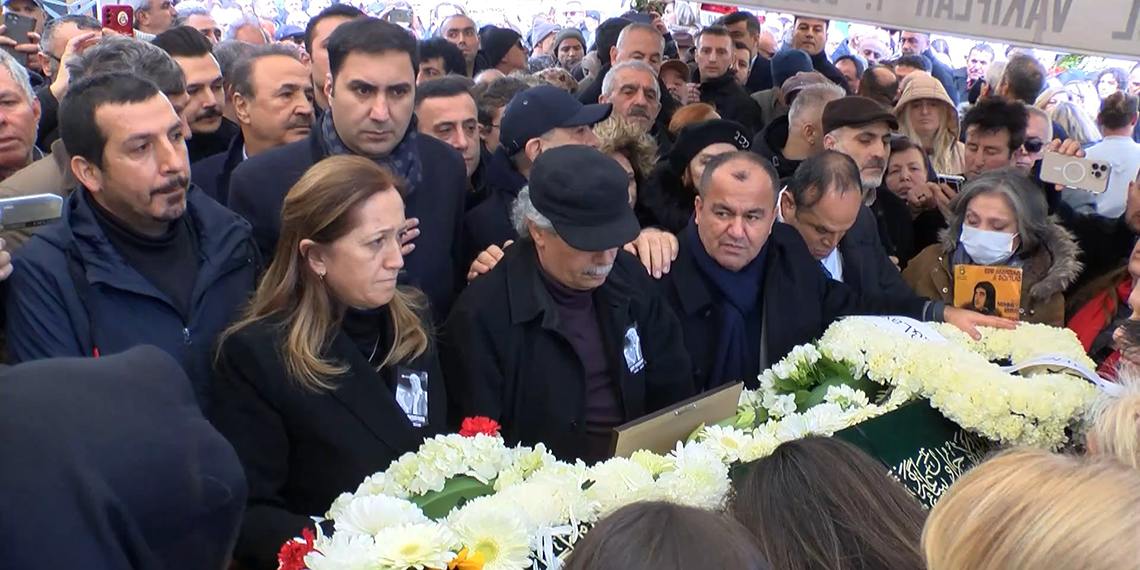 Edip Akbayram son yolculuğuna uğurlandı