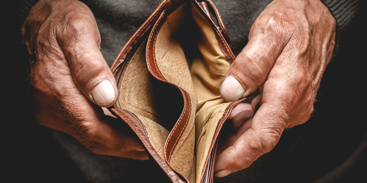 Emeklilik huzur değil, mücadeleye dönüştü