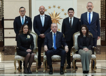 Erdoğan, büyükelçilerinin güven mektuplarını kabul etti