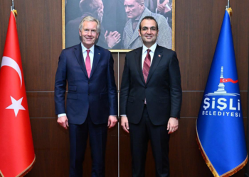 Eski Almanya Cumhurbaşkanı, Şişli Belediye Başkanı'nı ziyaret etti