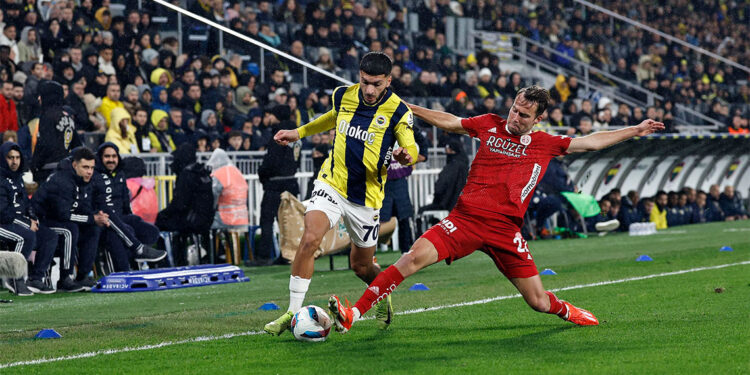 İlk 25 dakika çok kolay teslim olduk