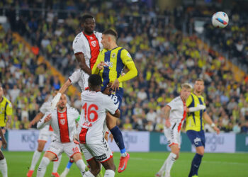 Takımımızın defansif performansından çok mutluyum