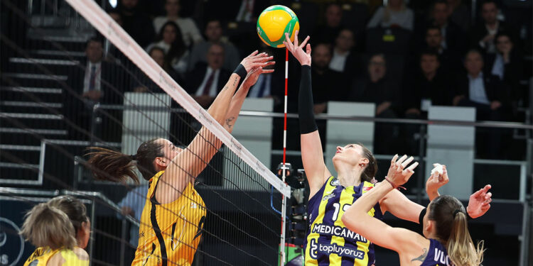 Filede Türk derbisinde kazanan Fenerbahçe