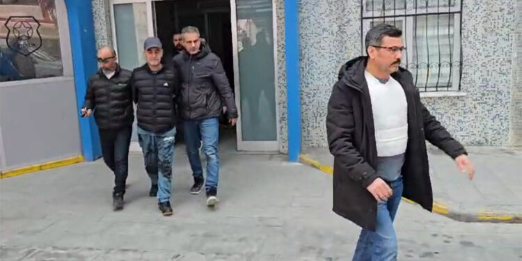 Firari hükümlü saklandığı villada yakalandı