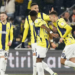 Fenerbahçe, lider Galatasaray ile puan farkını 4’e indirdi