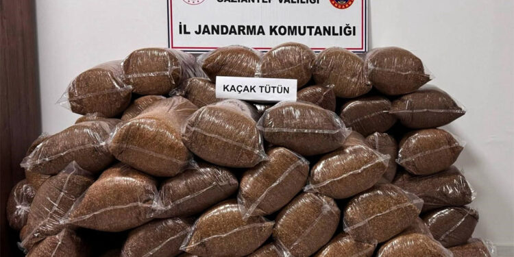 Gaziantep'te kaçakçılık operasyonunda 14 gözaltı