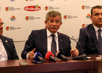 Gençleri bırakın, bayramı aileleriyle geçirsinler