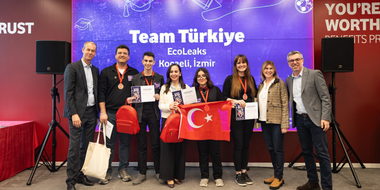 Hackathon'un ödül töreni Bükreş’te yapıldı