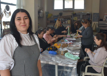 Hayatını değiştiren Halk Eğitim Merkezi'nde eğitmen oldu