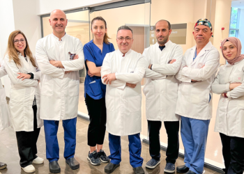 İAÜ VM Medical Park Florya Hastanesi 500’üncü karaciğer naklini yaptı