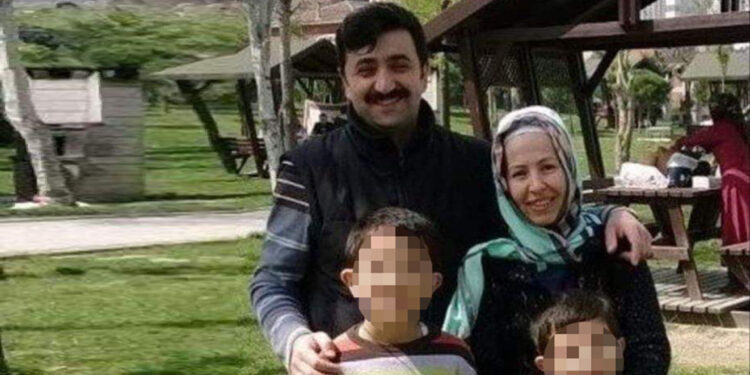 Esenyurt'ta eski eşini bıçakla öldürüp intihar etti