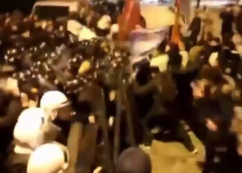 Saraçhane'deki gösterilerde 6 polis yaralandı