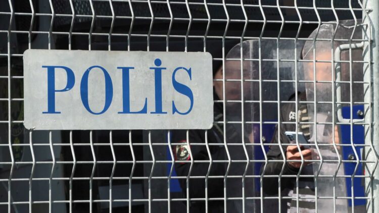 Şişli'de gösteri ve yürüyüş yasağı