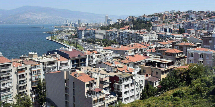 İzmir'de sıcaklık rekoru kırıldı