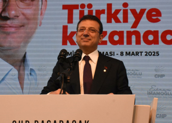 İmamoğlu, seçim startını verdi: Cumhurbaşkanı adayı olmaya talibim