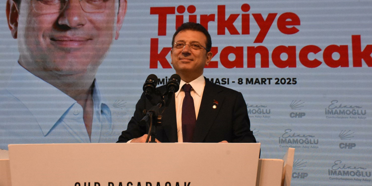 İmamoğlu, seçim startını verdi: Cumhurbaşkanı adayı olmaya talibim