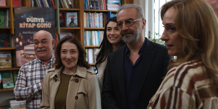 İnci Taneleri’nden Süleyman Seba’ya saygı duruşu