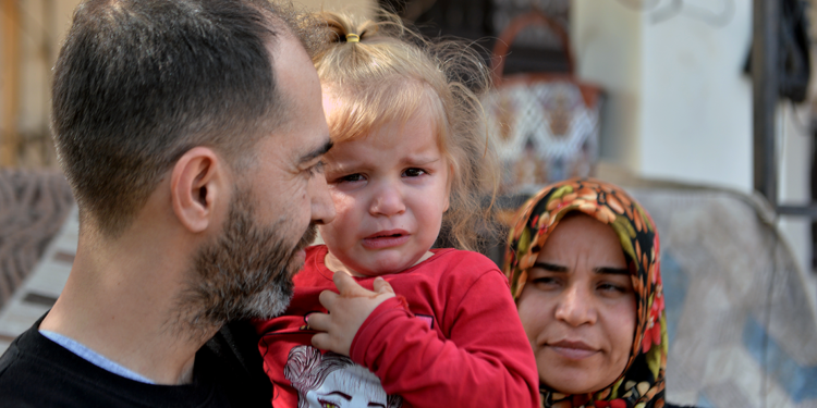 İşitme engelli Kübra Naz'ın biyonik kulağı çalındı
