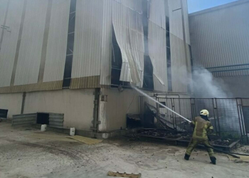 İzmir'de kimyasal fabrikasında patlama: 1 ölü, 4 yaralı