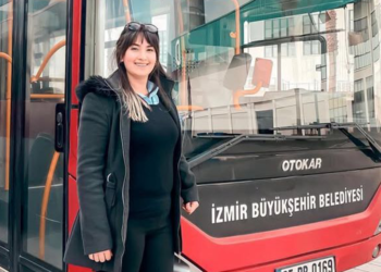 İzmirli otobüs şoförü Arzum Çimen, kadınlara ilham oluyor