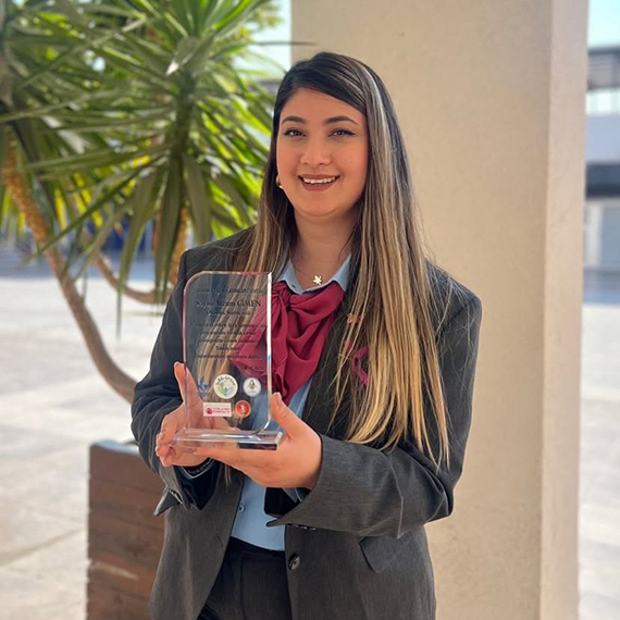 İzmirli otobüs şoförü Arzum Çimen, kadınlara ilham oluyor