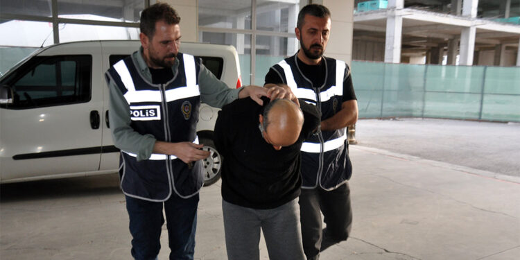 3 eve molotofkokteyli atan saldırganlar aile üyesi çıktı