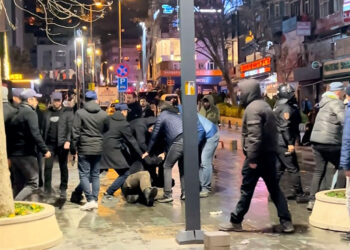 Kocaeli'de Ekrem İmamoğlu protestosu; 50 gözaltı