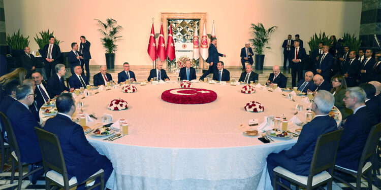 Terörsüz Türkiye sürecinin tamamlanması gerekiyor