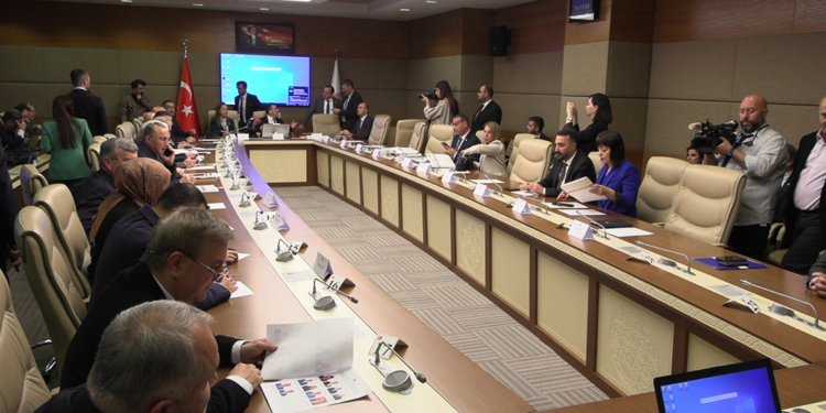 Kartalkaya Otel Yangınını Araştırma Komisyonu, turizmcileri dinledi